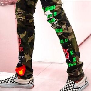 Camouflage Graphic Men's Pants